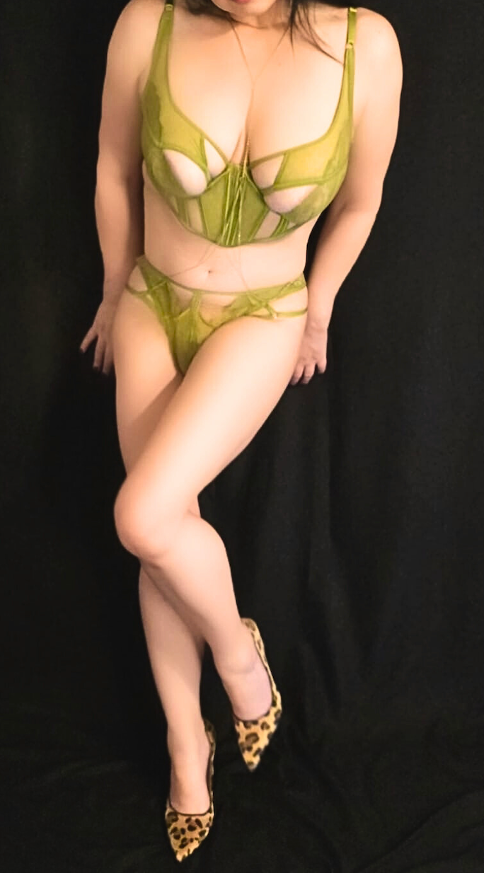Corset und Slip Set in Grün – Elegante Dessous für besondere Momente